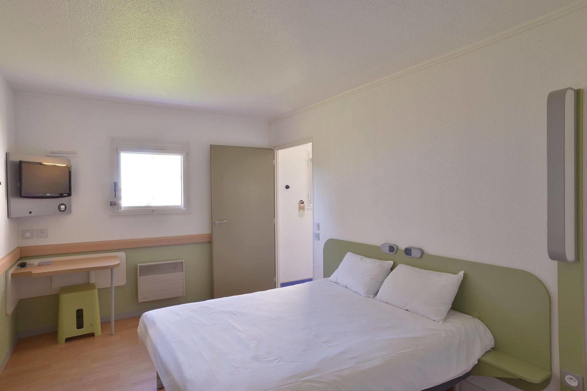 Ibis Budget Saint-Etienne Stade Экстерьер фото